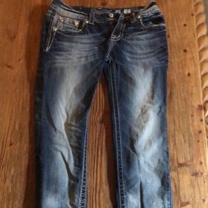 Skinny fit buckle jeans women